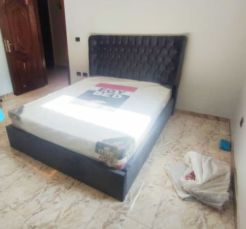 Customer photo review of سرير خشب زان طبيعي - مقاسات متعددة - FU06