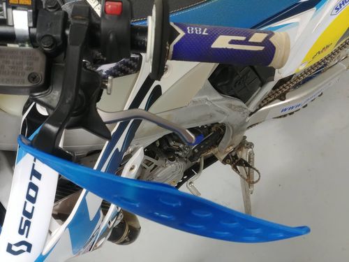 Customer photo review of Easy pull clutch lever KTM Gasgas Husqvarna Beta Sherco TM [ B2C | M2C | BT1C | M1C ]