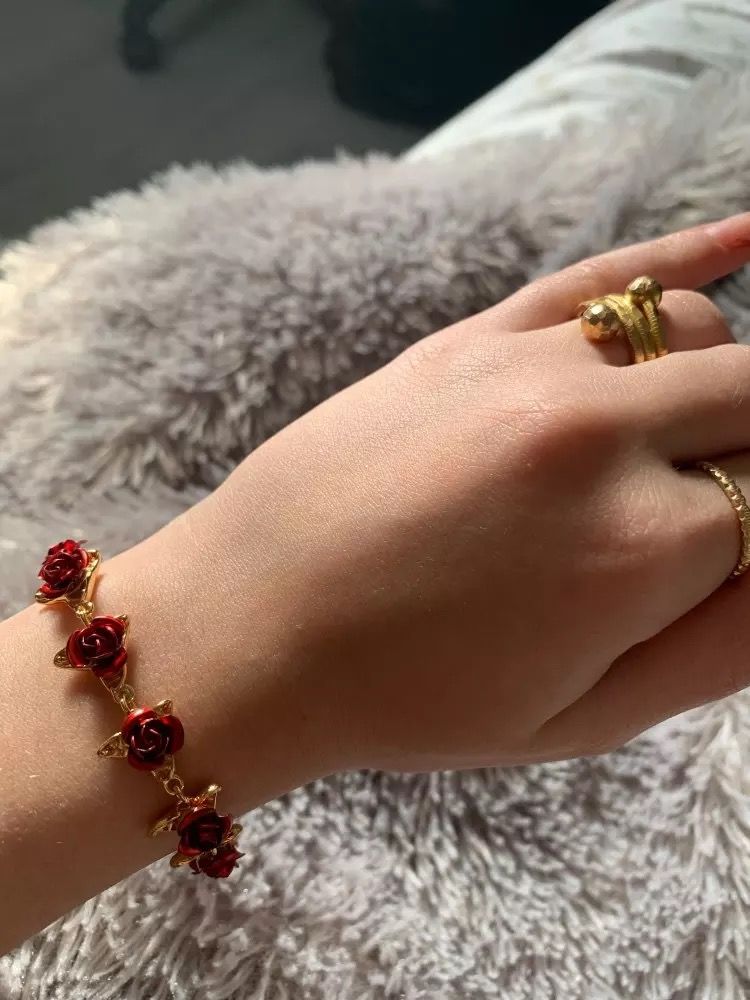 Customer photo review of "12 Reasons" Rose Bracelet