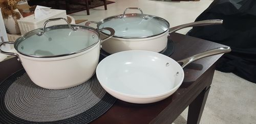 Customer photo review of Cosmo Pan