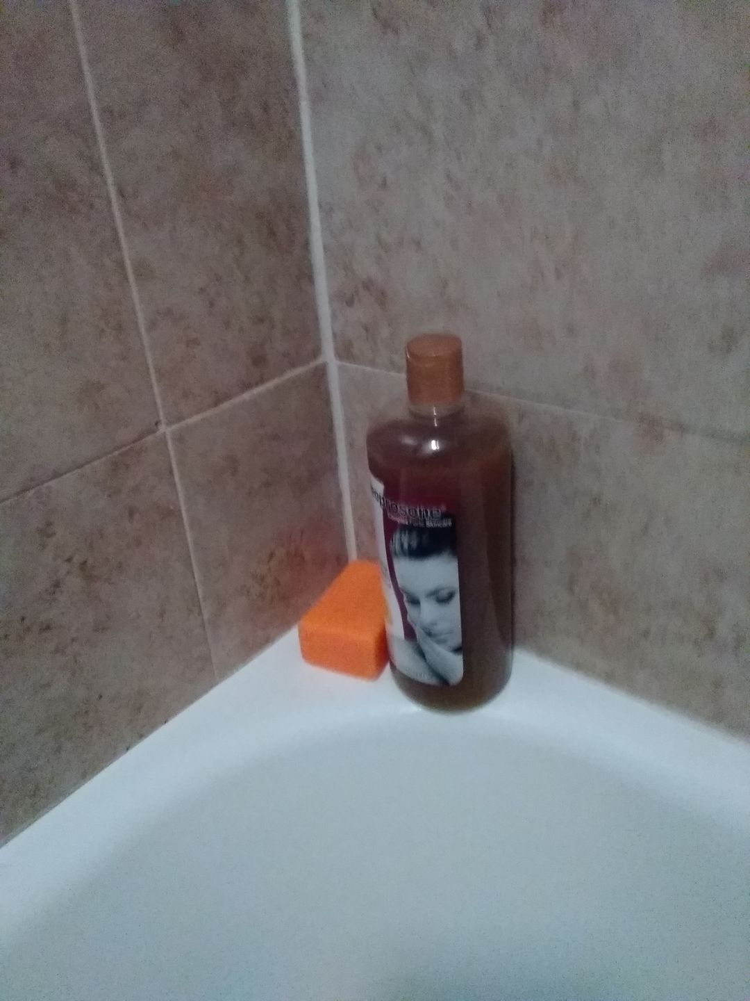 Customer photo review of Geisha Beauty Secrets Exfoliating Soap with Kojic Acid - 200g / 7.1 oz