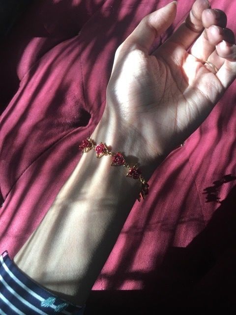 Customer photo review of "12 Reasons" Rose Bracelet