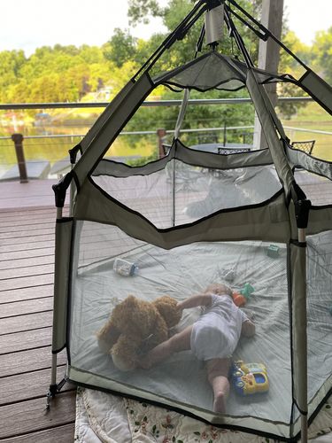 Customer photo review of Pop N' Go™ Playpen