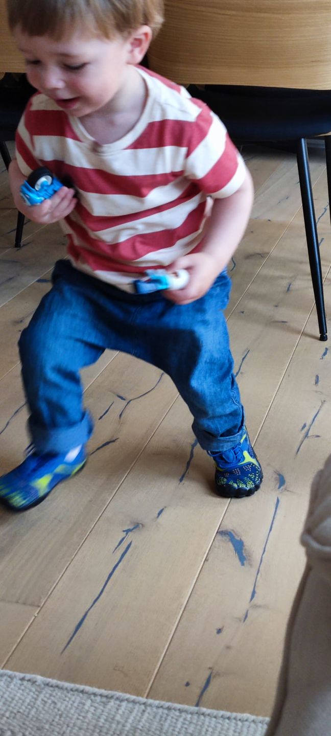 Customer photo review of SAGUARO Kinder Barfußschuhe A024