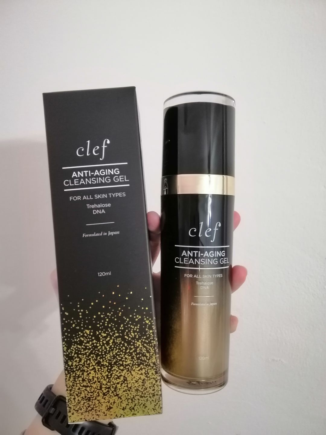 Customer photo review of CLEF Anti-Aging Cleansing Gel