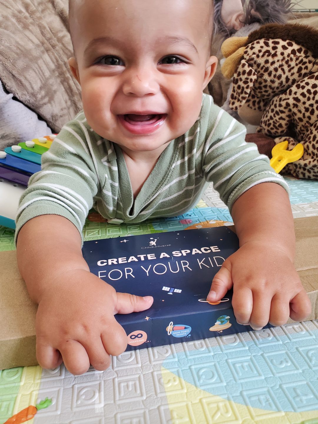 Customer photo review of Boy Dinosaur Name Puzzle