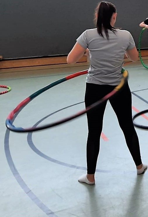 Customer photo review of Powerhoop Deluxe Weighted Hula Hoop 1.9kg