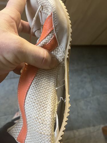 Customer photo review of Slim Sneaker Burlap with paintings / Orange