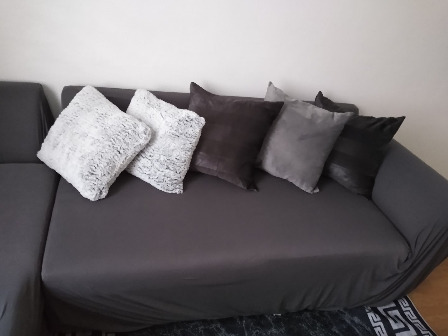Customer photo review of Gris anthracite - Housses Extensibles de Fauteuil et Canapé