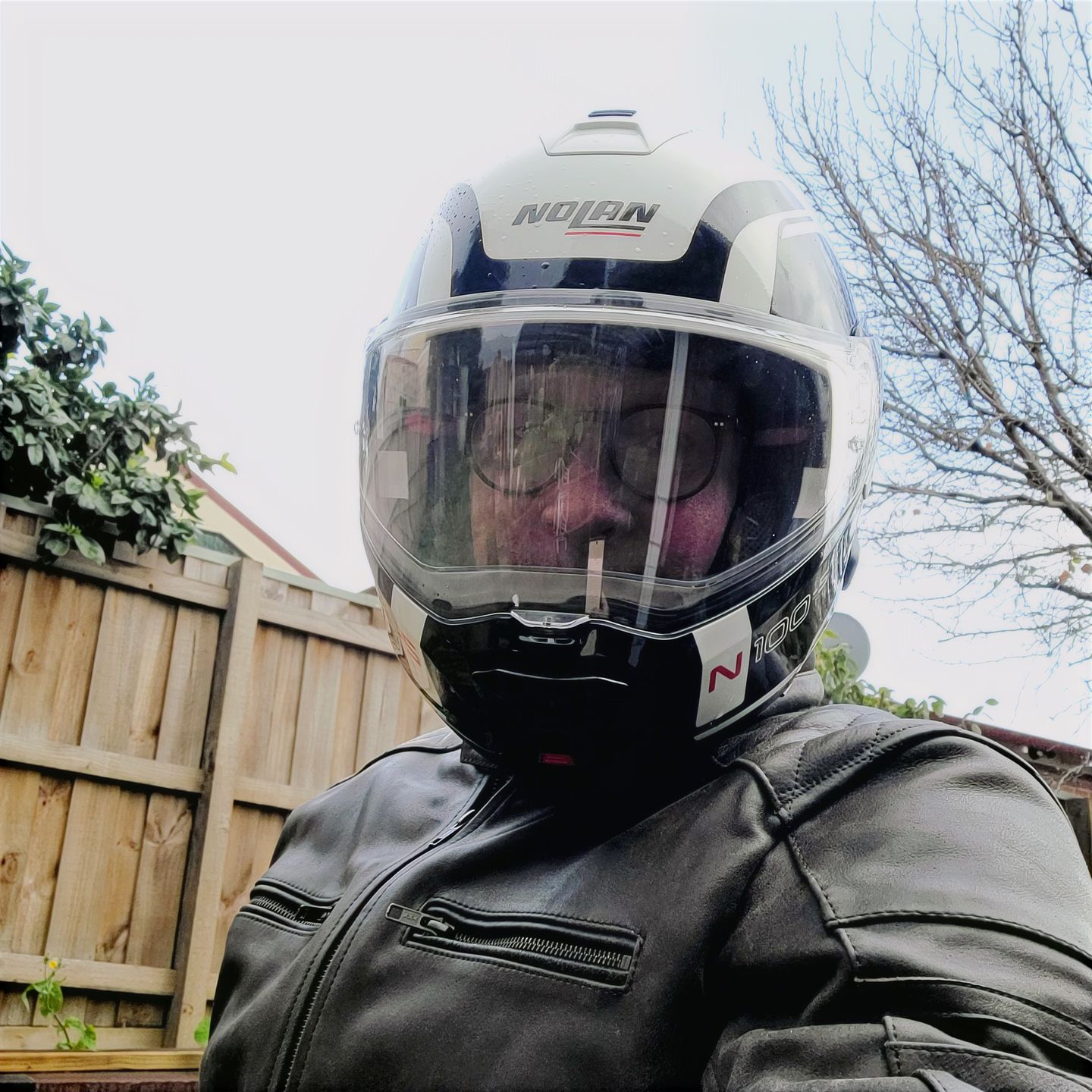 Customer photo review of 'ol Bobber' | Classic Leather Motorbike Jacket | Distressed Charcoal Brown Full Grain Leather