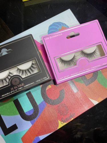 Customer photo review of Mink Eye Lashes