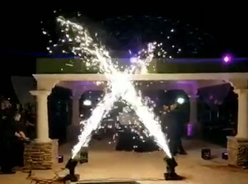 Customer photo review of MOKA SFX MK-E16 DMX Control High PowerCold Spark Machine