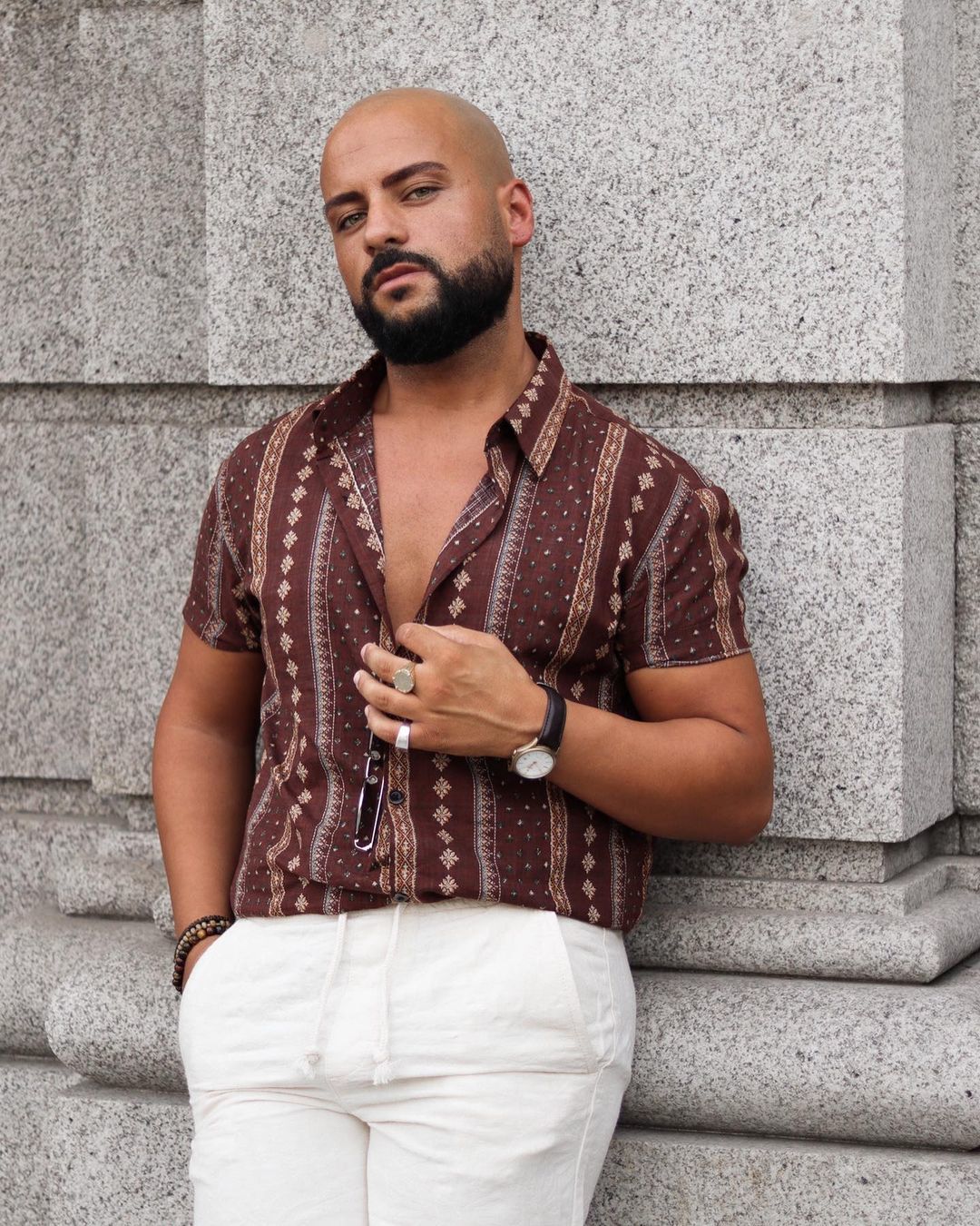 Customer photo review of Chemises rétro en coton à manches courtes pour hommes