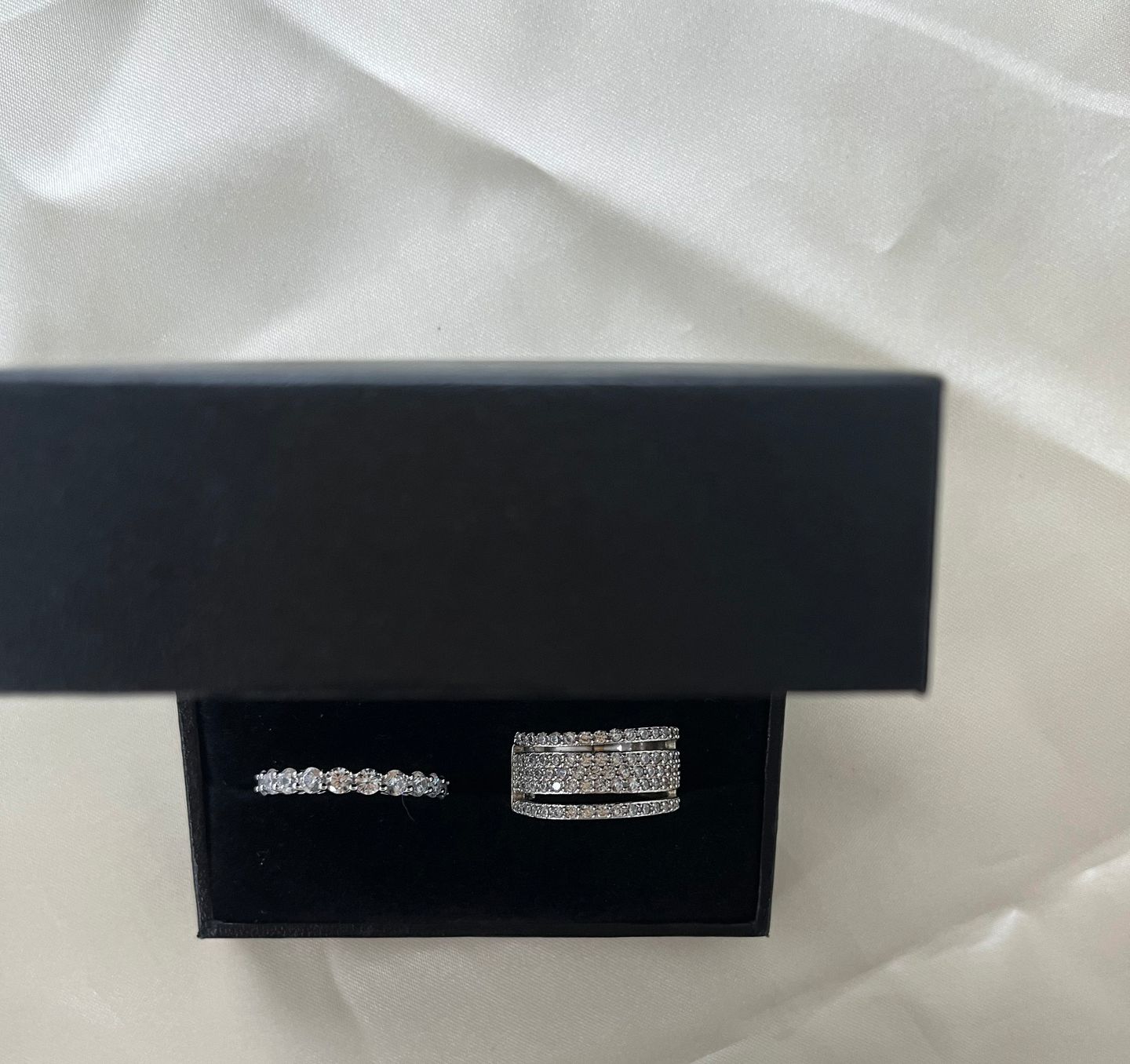 Customer photo review of Louily Unique Wide Women's Wedding Band In Sterling Silver