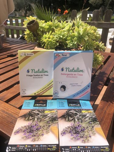 Customer photo review of Eco-Tiras de Detergente 40 lavados Natulim