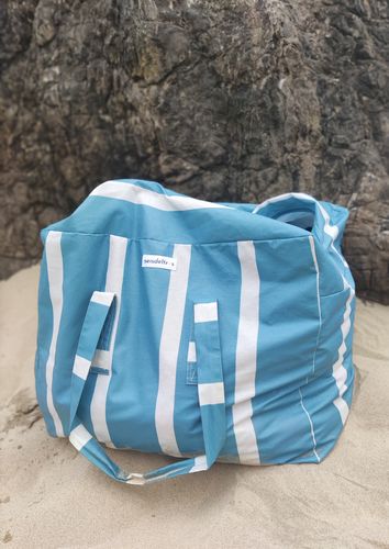 Customer photo review of Pack Bolsa MyBigBag y Neceser Reversible (Rayas Azul Mar / Verde)