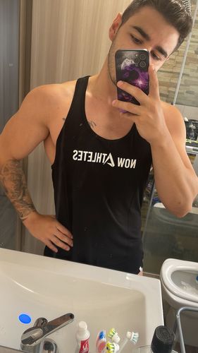 Customer photo review of Elite Bamboo Stringer -  Black