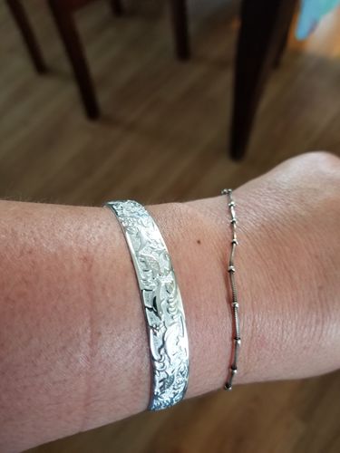 Customer photo review of Sterling Silver Hawaiian Sea Life Bangle