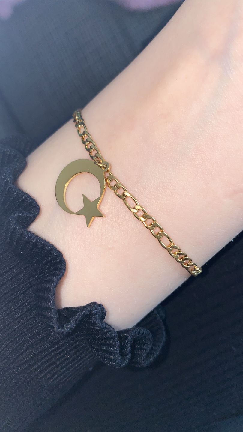 Customer photo review of Nations Armband | 18K vergoldet