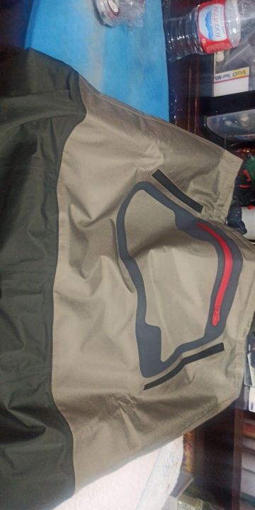 Customer photo review of Kylebooker Waterproof Breathable Stockingfoot Chest Fishing Hunting Waders KB004