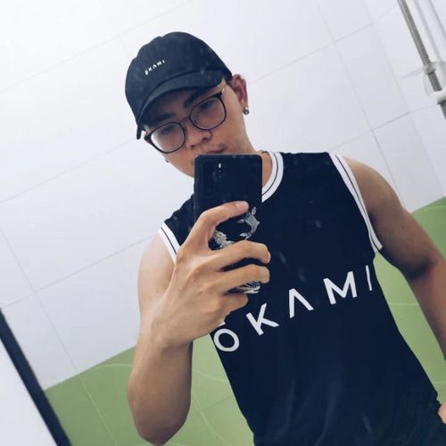 Customer photo review of 'Obsessed' Cutoff Tee