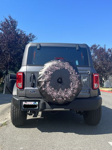 Customer photo review of Bunch of Daisy's with Dragonfly Wreath - ANY COLOR