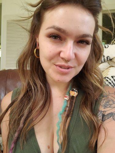 Customer photo review of Hottie