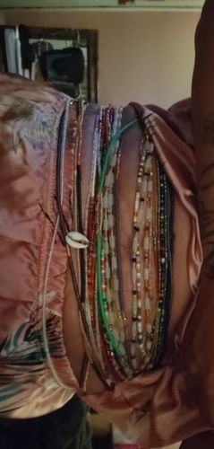 Customer photo review of Infinity Black and Gold Waist Beads