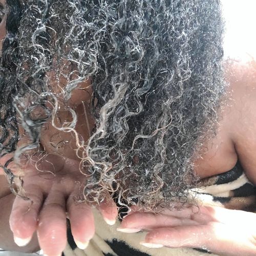 Customer photo review of "Tangle Slayer" Extreme Slip Detangling Conditioner