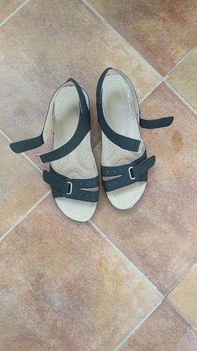 Customer photo review of Summer Womens Elegant Platform Sandals