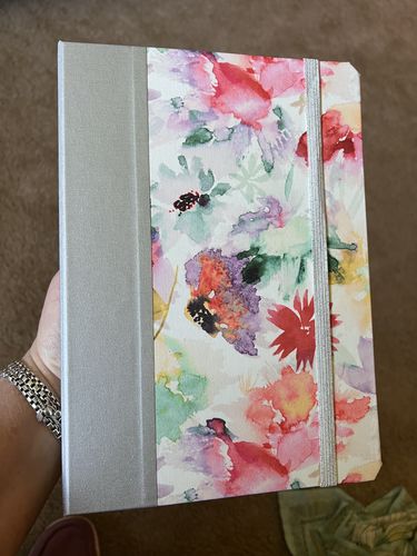Customer photo review of Custom Case iPad 10.2" (2019/7th Gen)