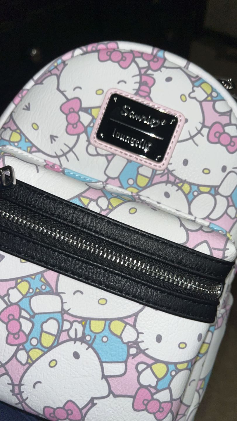 Customer photo review of 707 Street Exclusive - Loungefly Sanrio Hello Kitty Pastel Mini Backpack
