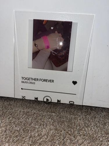 Customer photo review of Custom Song Plaque - The Best Anniversary Gift for Couples