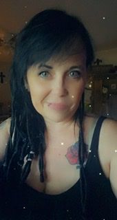 Customer photo review of Jet Black  - (1 pack of 5 Dreads)