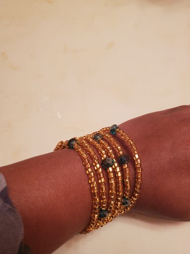 Customer photo review of Emerald Crystal Bracelet