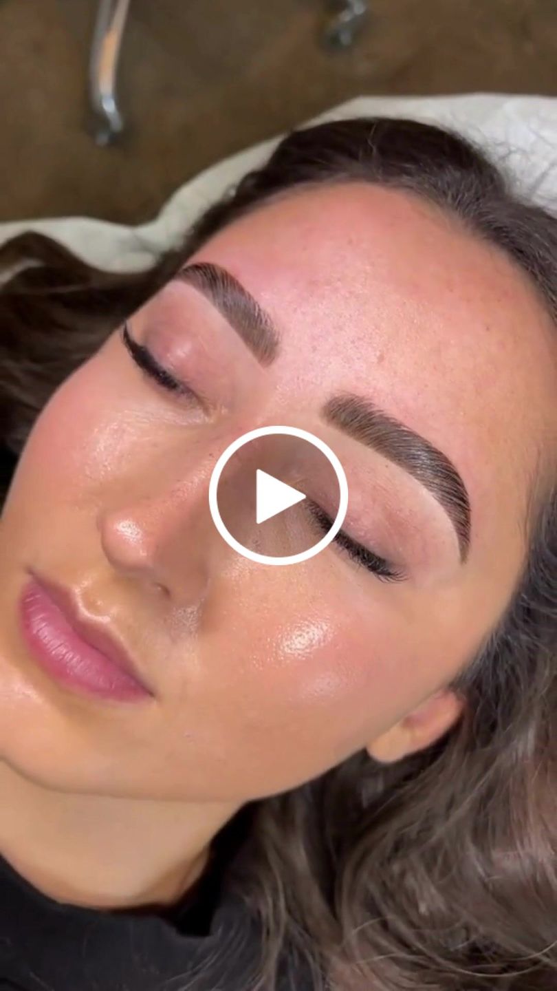 Customer video review of Signature Brow Sculpt