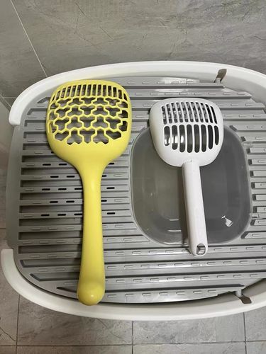 Customer photo review of Michu Macaron High Edge Open Style Extra Large Cat Litter Box, Scoop Included