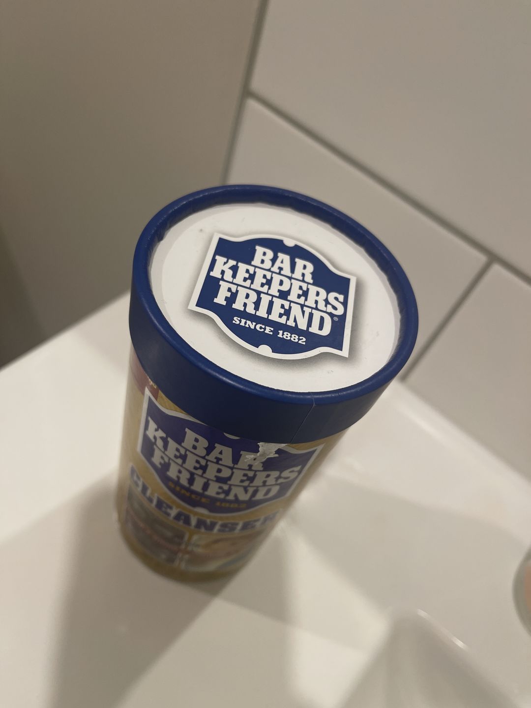 Customer photo review of Bar Keepers Friend Re-Usable Lid