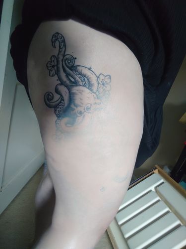 Customer photo review of Jordane Cosmetics - MINI Total Tattoo Cover Palette Fleshtone