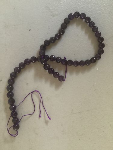 Customer photo review of 15.5" A 8mm natural amethyst round beads, middle purple crystal quartz