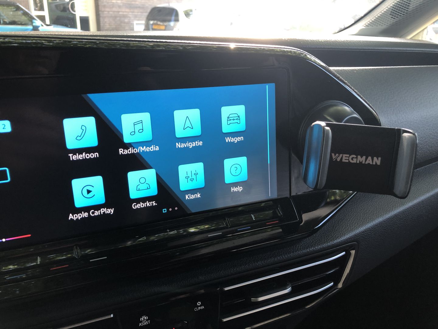 Customer photo review of Wegman Telefoonhouder Met Zuignap - Dashboard en autoruit