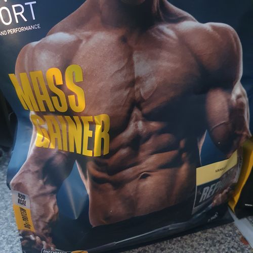 Customer photo review of Mass Gainer Protein Powder
