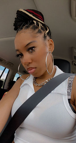 Customer photo review of GLOW RADIANT HAZELNUT Colored Contact Lenses