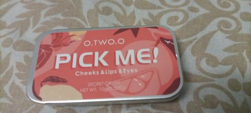 Customer photo review of O.TWO.O PICK ME CHEEKS LIPS & EYES TINT