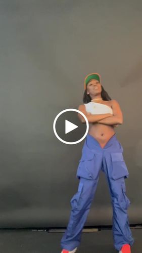 Customer video review of V CUT Sapphire Cargo Pants