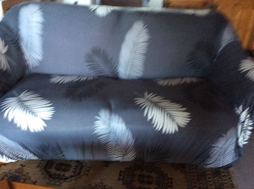 Customer photo review of Exotic Grey - Housses Extensibles de Fauteuil et Canapé
