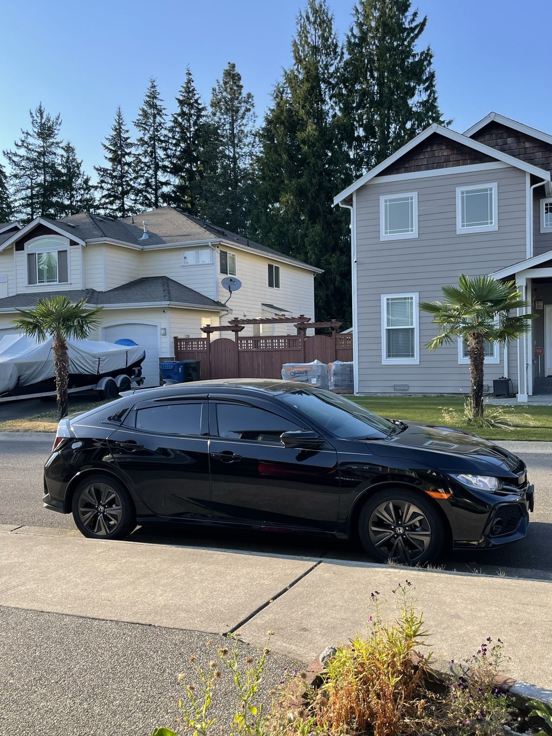 Customer photo review of 2016-21 Honda Civic Hatchback Tape-On Window Visors Wind Deflectors Rain Guards