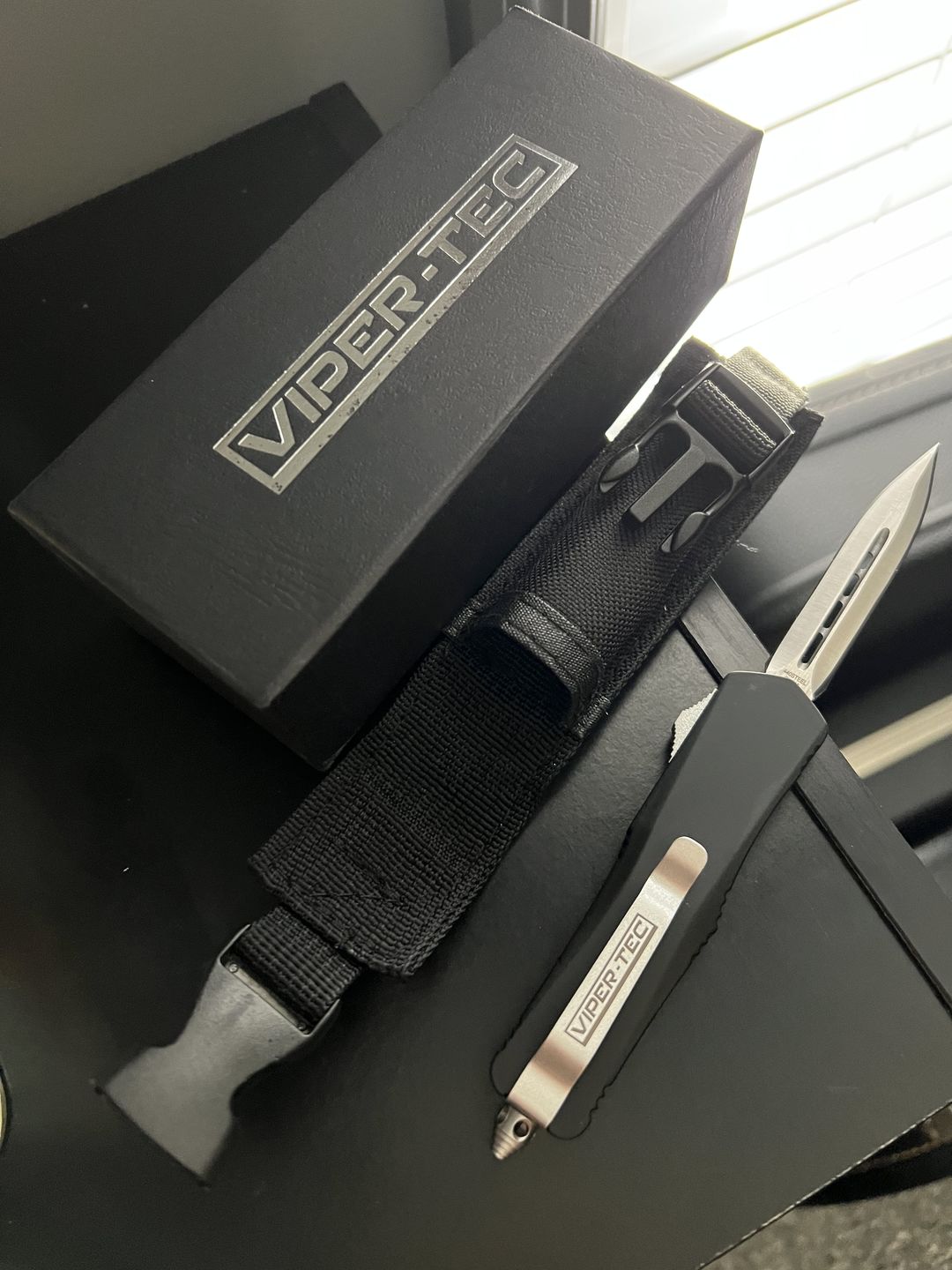 Customer photo review of *PRE ORDER* Mini Black Ghost D/A OTF (Multiple Blade Styles Available)