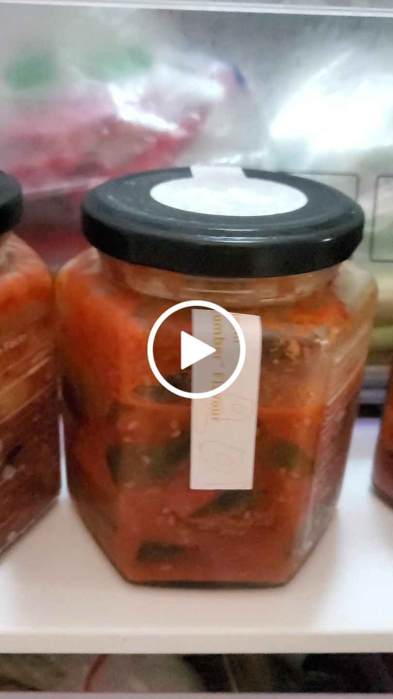 Customer video review of JIN "Radish" Kimchi