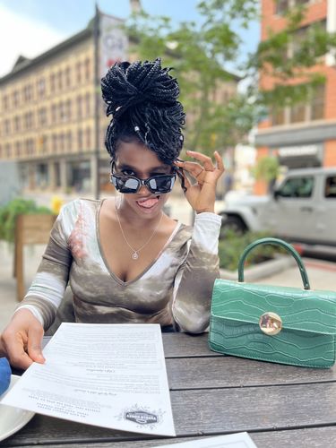 Customer photo review of Gustavo - Black